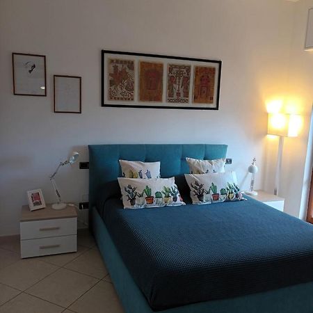 Casa Lidia Apartment Бари Екстериор снимка