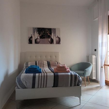 Casa Lidia Apartment Бари Екстериор снимка
