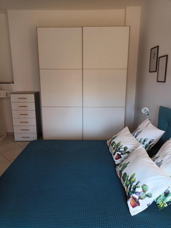 Casa Lidia Apartment Бари Екстериор снимка