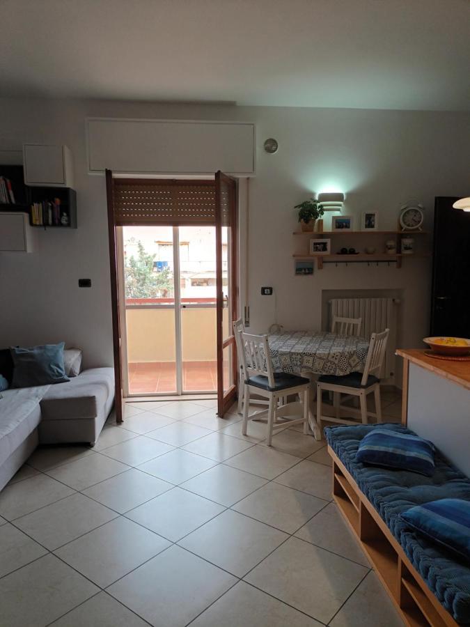 Casa Lidia Apartment Бари Екстериор снимка
